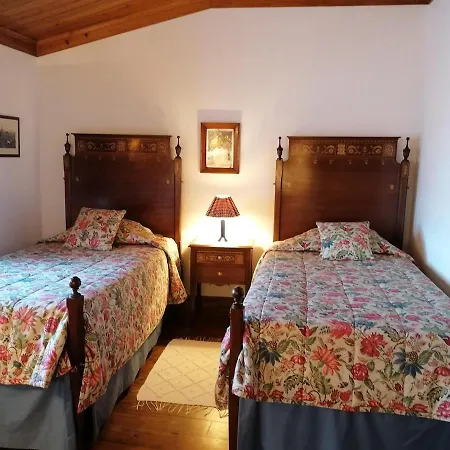 Ferienhaus Quinta Da Lapa Do Gato Mesquitela