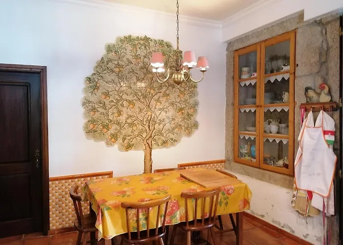 Quinta Da Lapa Do Gato Holiday home Mesquitela