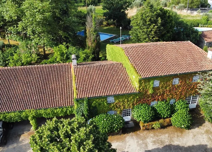 Quinta Da Lapa Do Gato Mesquitela